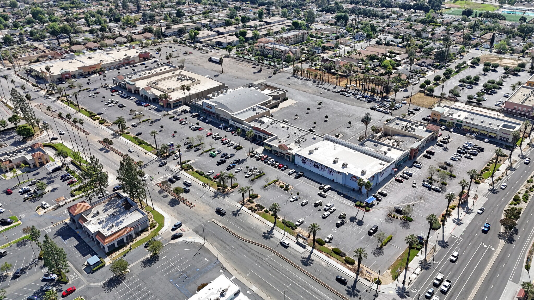 3849-4033 SW Chicago Ave, Riverside, CA for Rent
