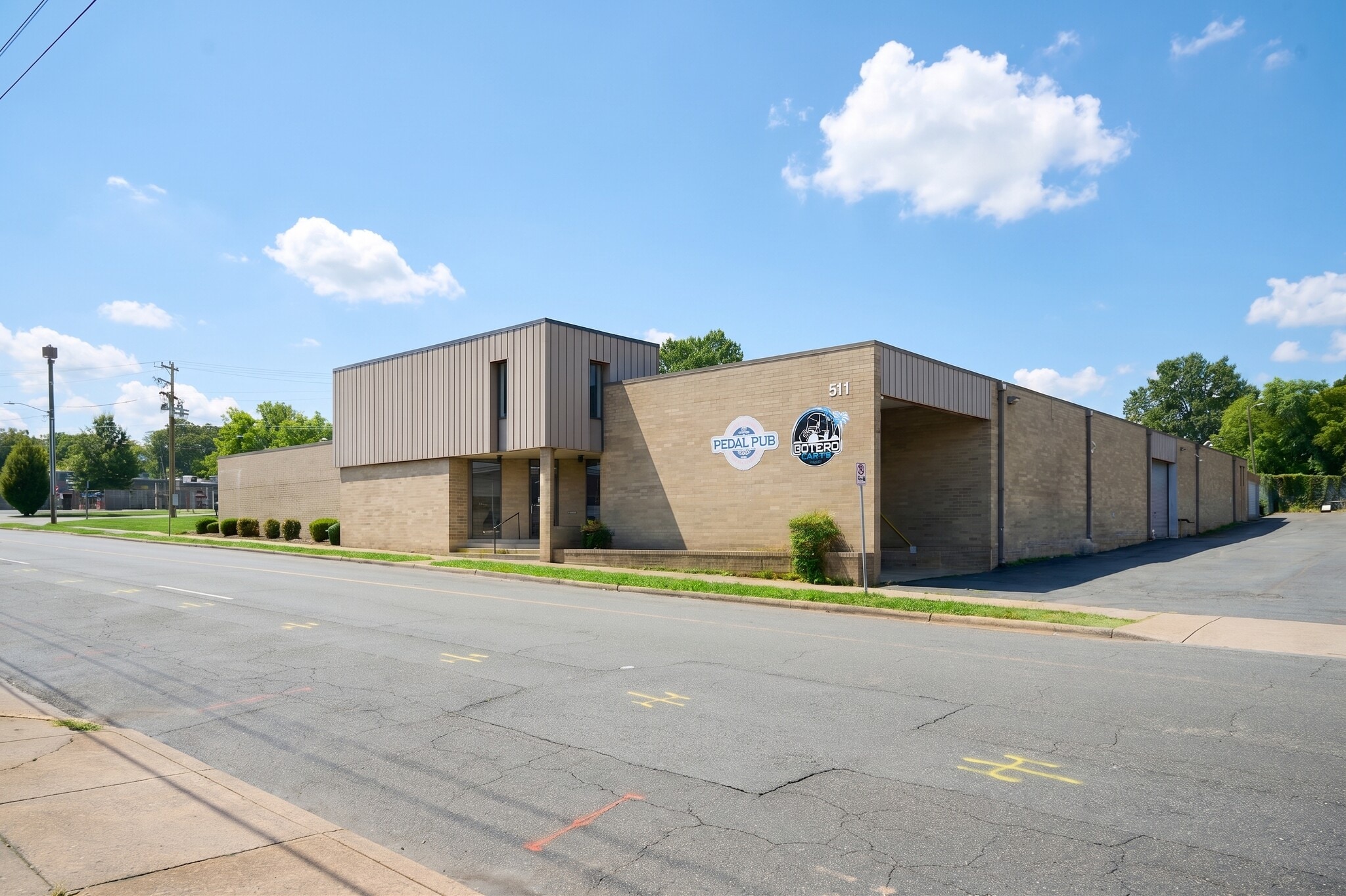 511 W Summit Ave, Charlotte, NC for Sale