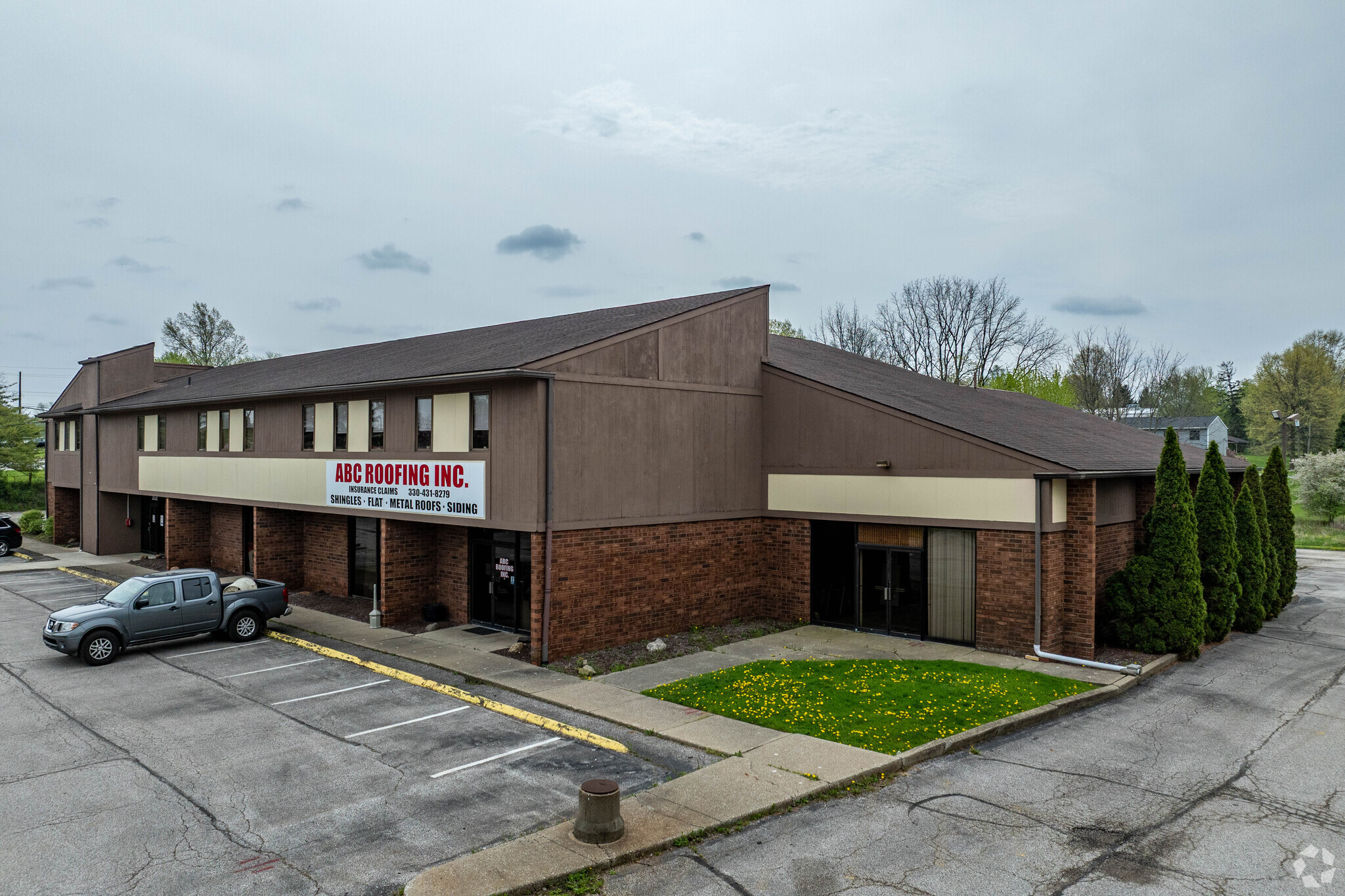 3636 Copley Rd, Akron, OH for Rent