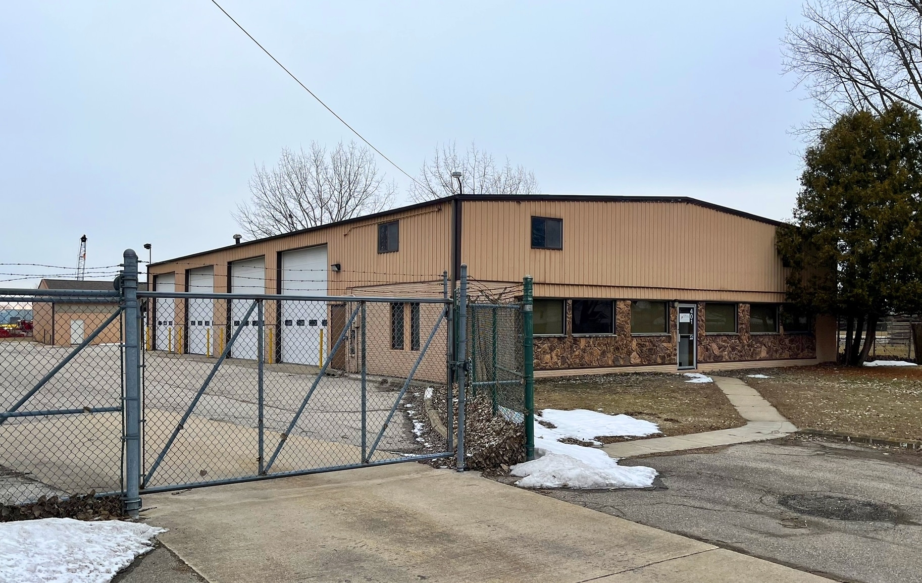 401 Kent Ct, Midland, MI for Sale