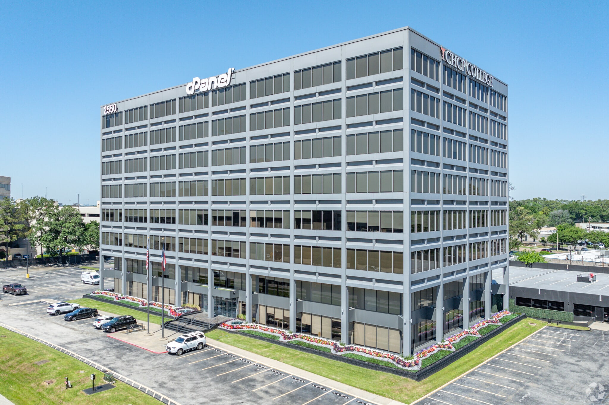 2550 N Loop Fwy W, Houston, TX for Rent