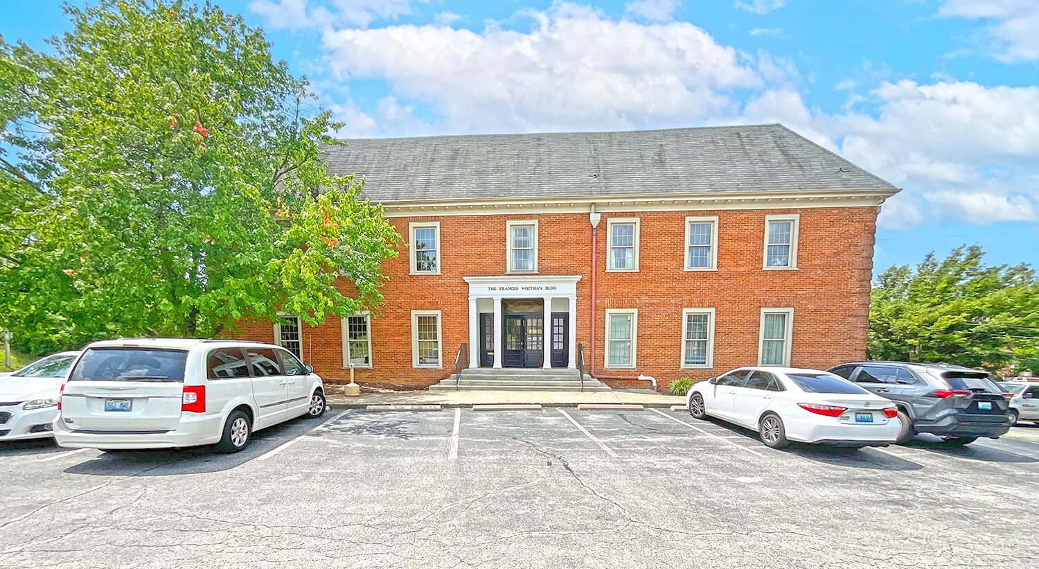 1025 Dove Run Rd, Lexington, KY for Rent