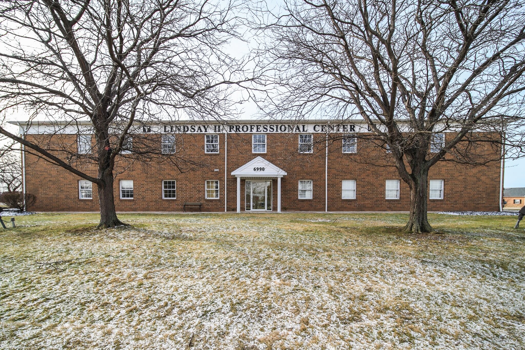 6990 Lindsay Dr, Mentor, OH for Rent