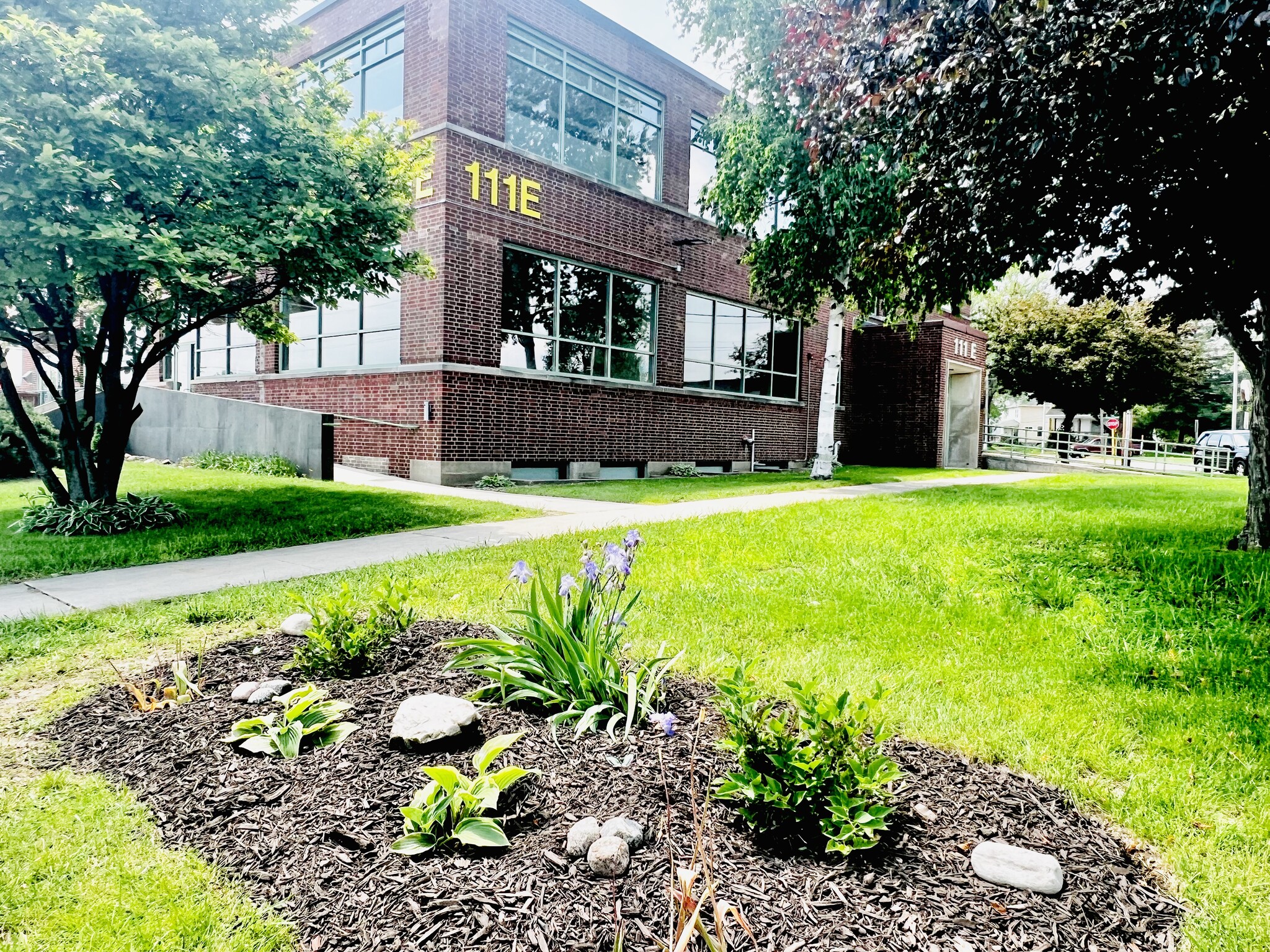 111 E Burnett St, Beaver Dam, WI for Rent