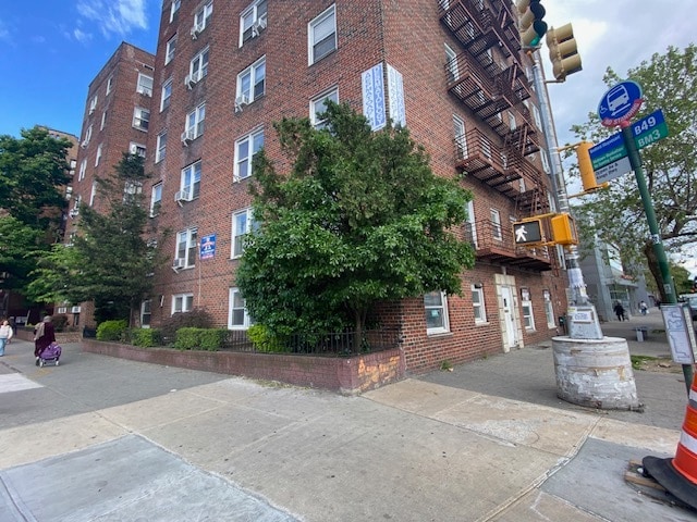 2000 Kings Hwy, Brooklyn, NY for Rent