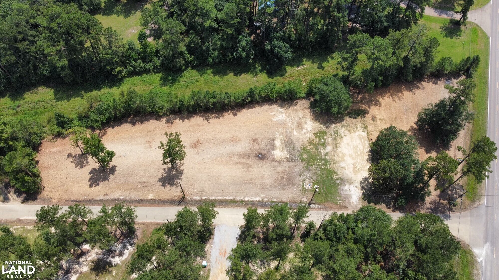 27660 S Frost Rd, Livingston, LA for Sale