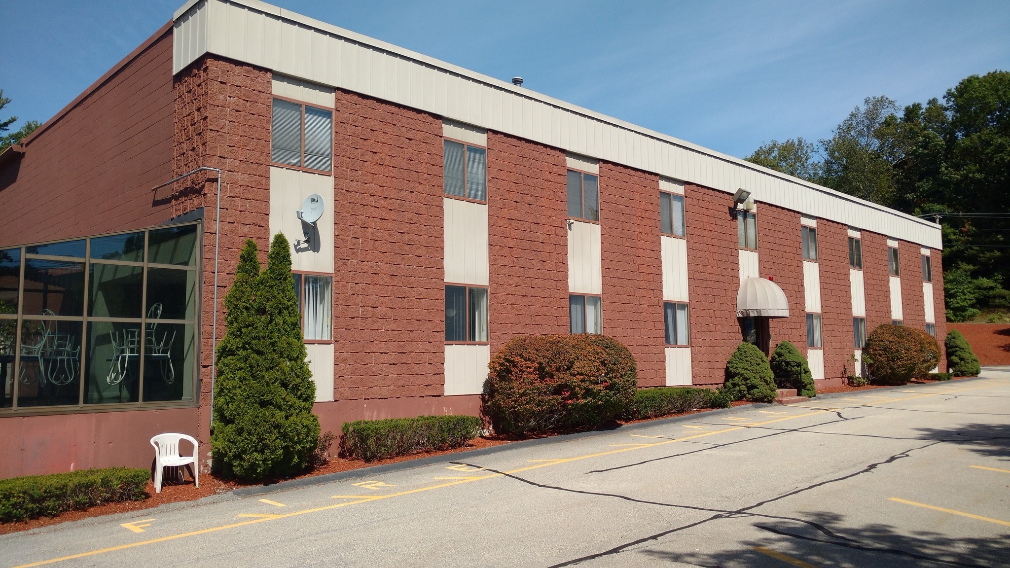 2 Northwestern Dr, Salem, NH for Sale