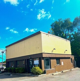 White Plains, NY Veterinarian/Kennel - 193 Tarrytown Rd