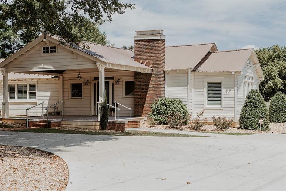 4455 Jot Em Down Rd, Cumming, GA for Sale