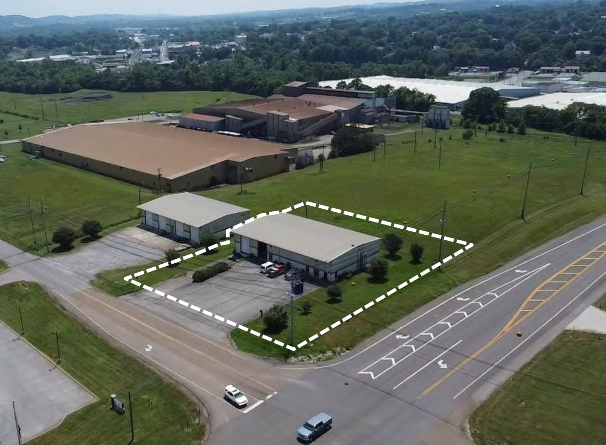 195 Industrial Park Rd, Sweetwater, TN for Sale