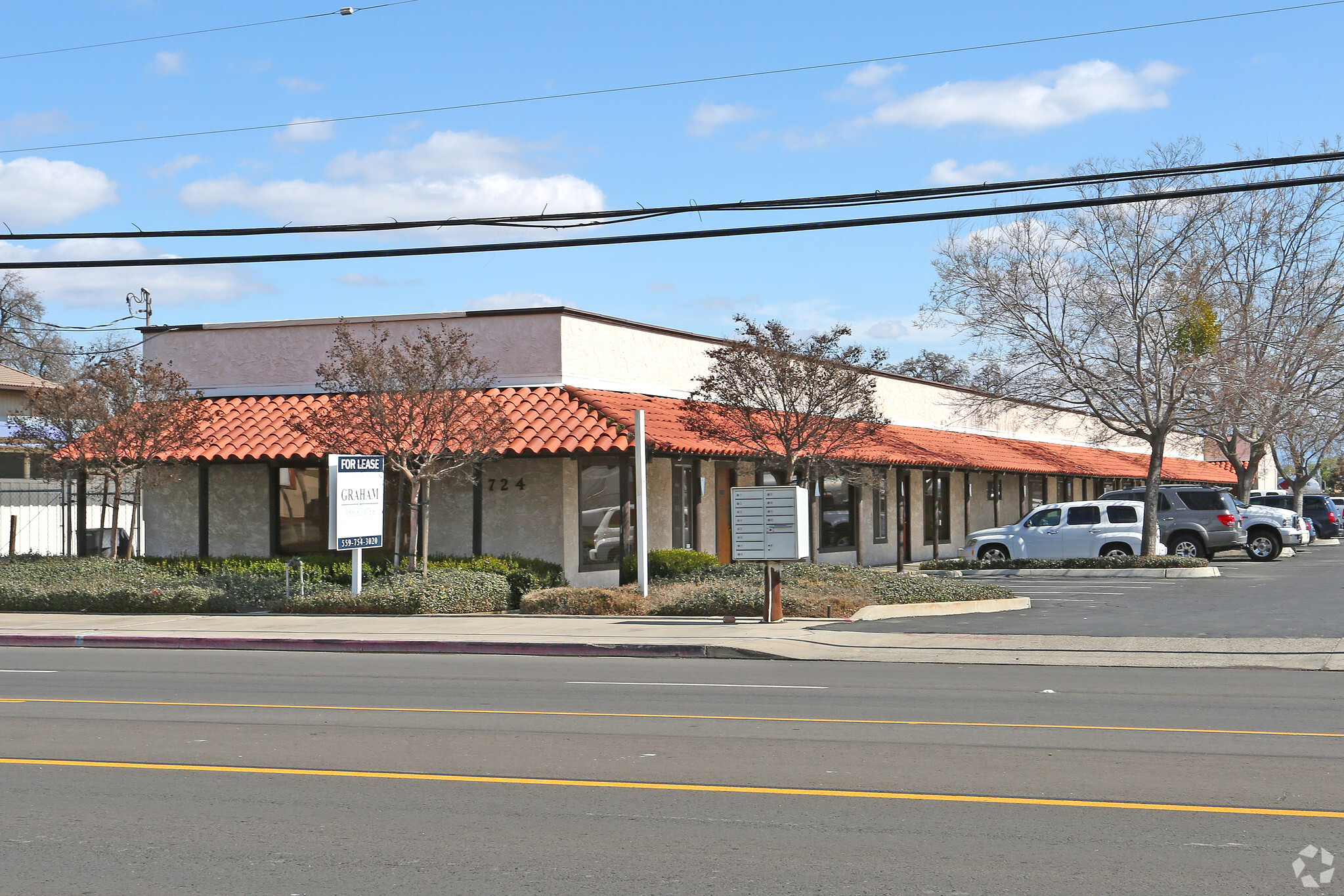 724 N Ben Maddox Way Visalia, Ca 93292 - Office Property For Sale On 