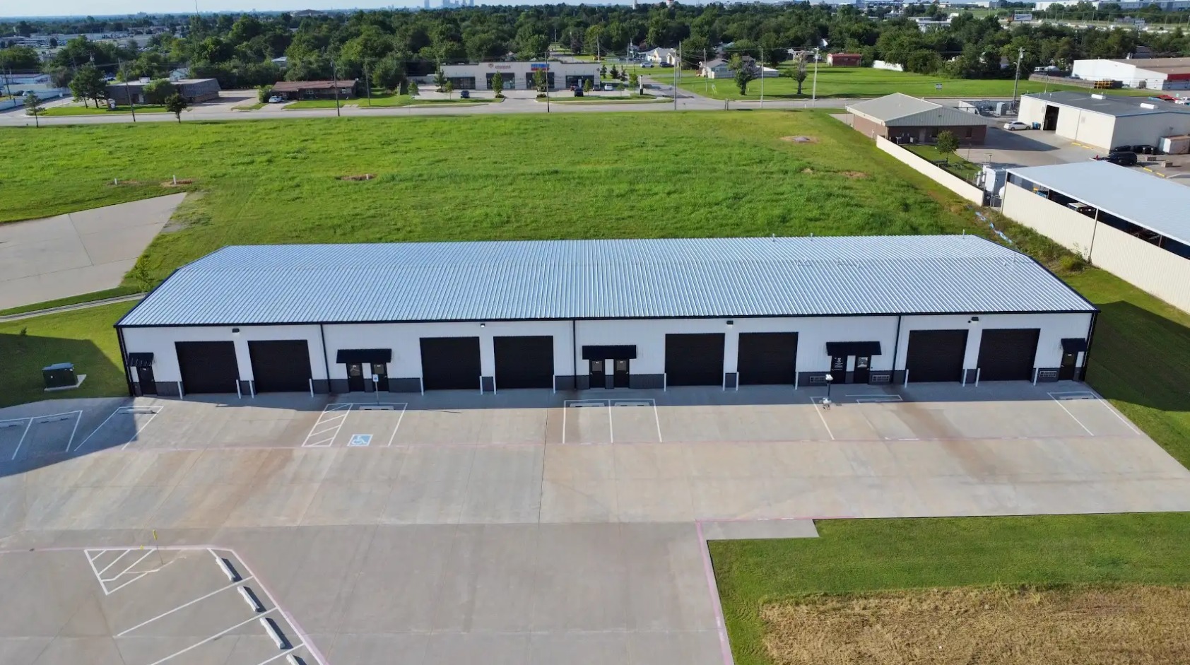 2500 N Shields Blvd, Moore, OK for Sale