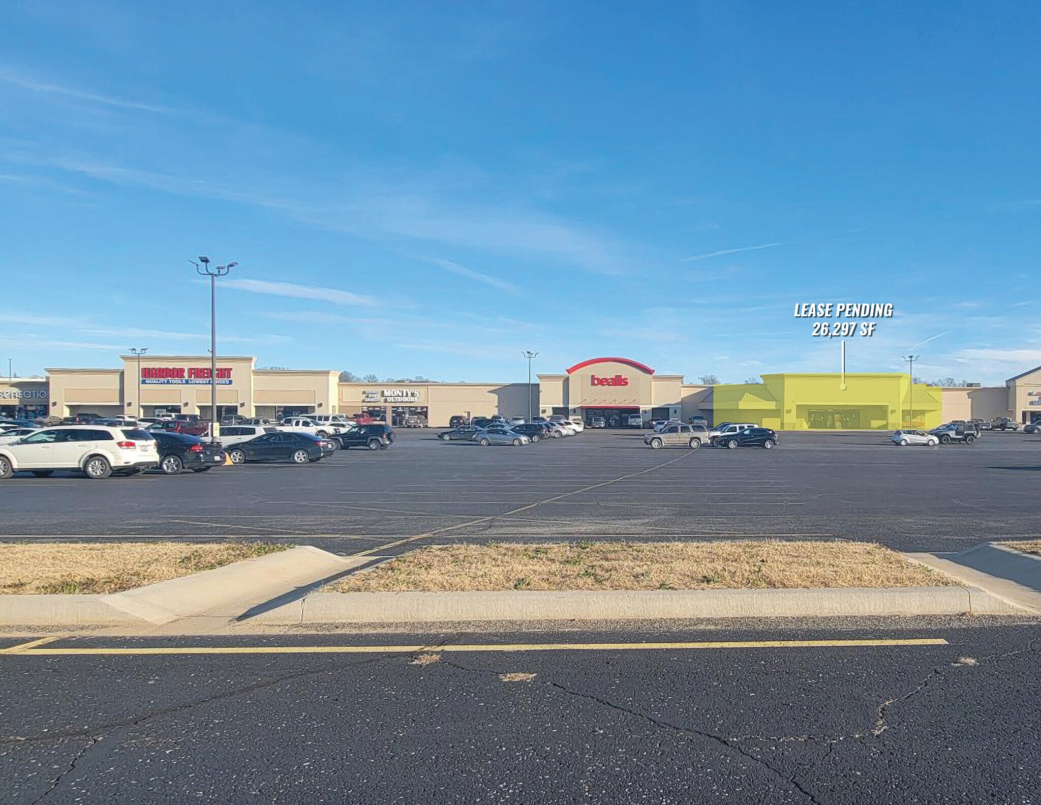 1347 Southern Hills Ctr, West Plains, MO for Rent