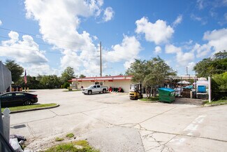 Deltona, FL Retail - 2840 Elkcam Blvd