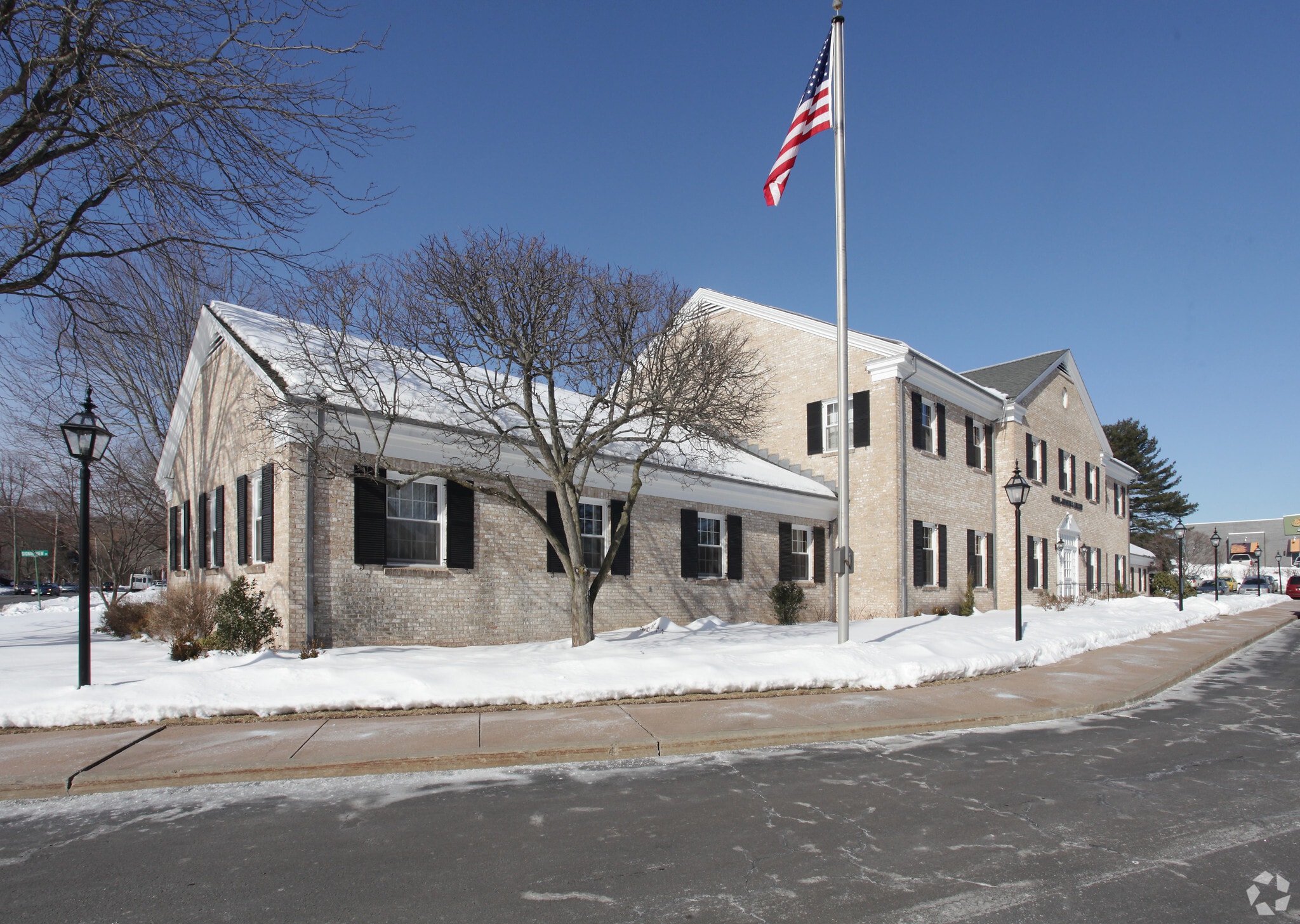 1137 Silas Deane Hwy, Wethersfield, CT for Sale