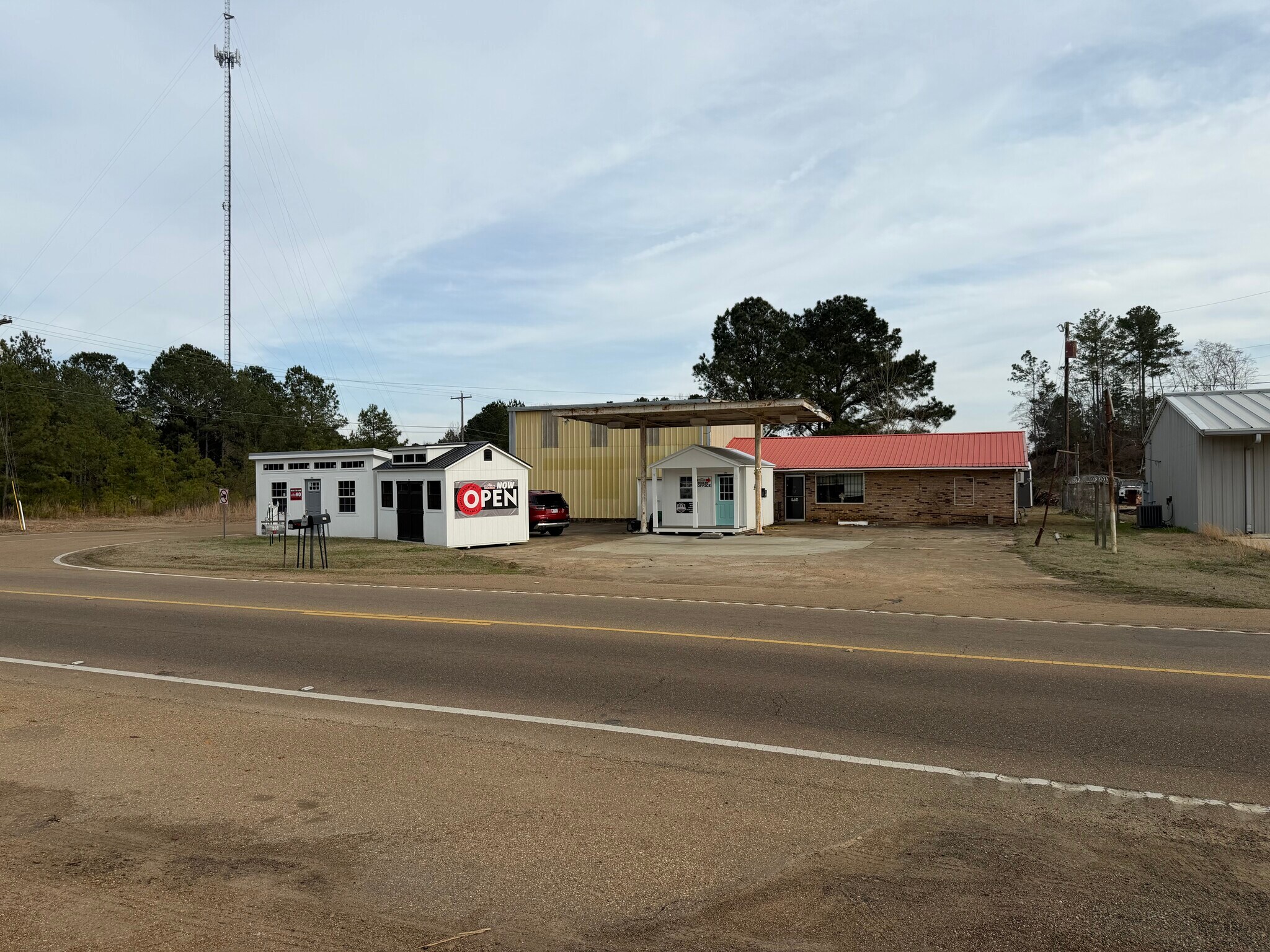 801 Highway 12 W, Kosciusko, MS for Sale