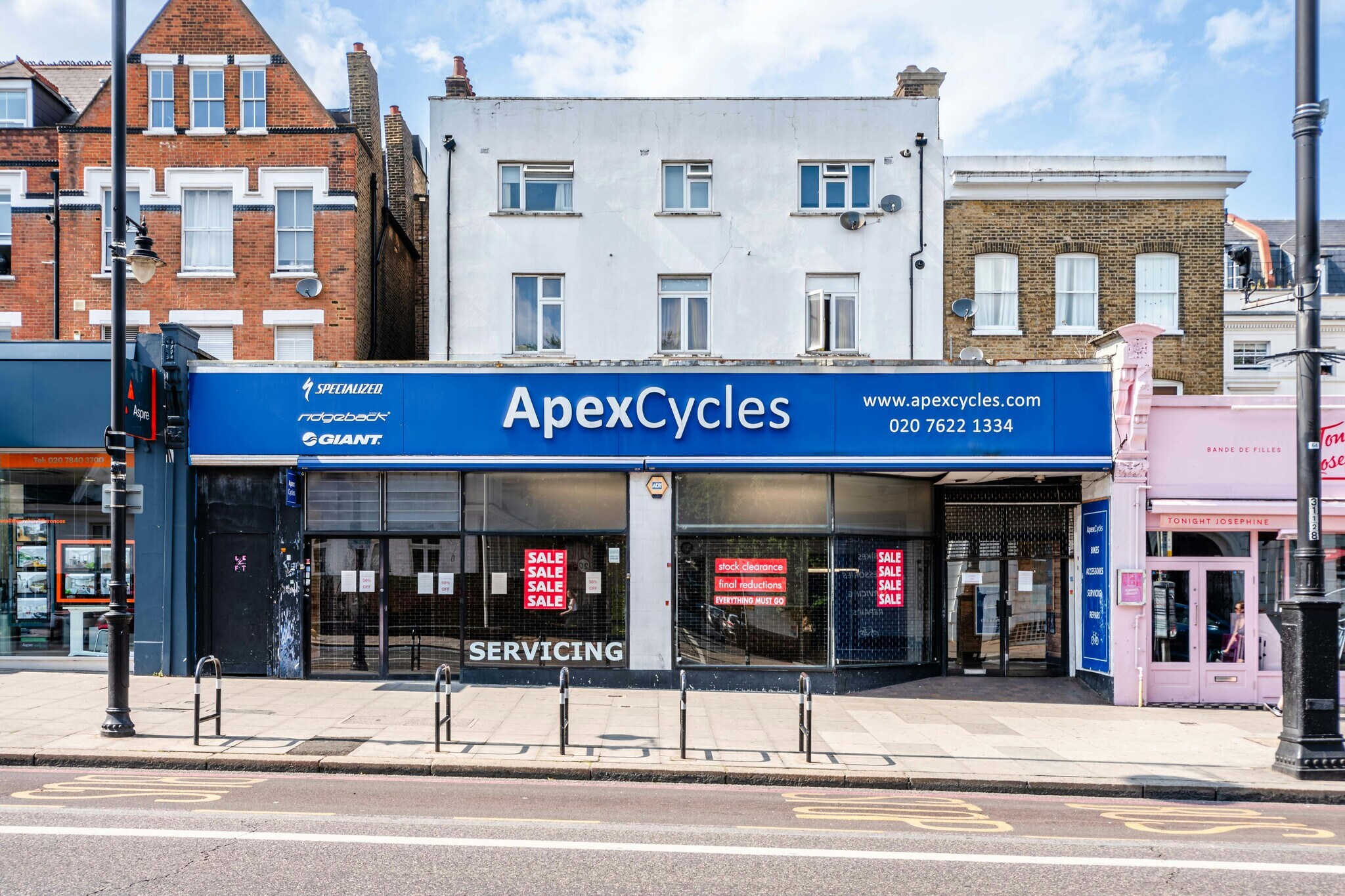 40-42 Clapham High St, London, LND for Rent