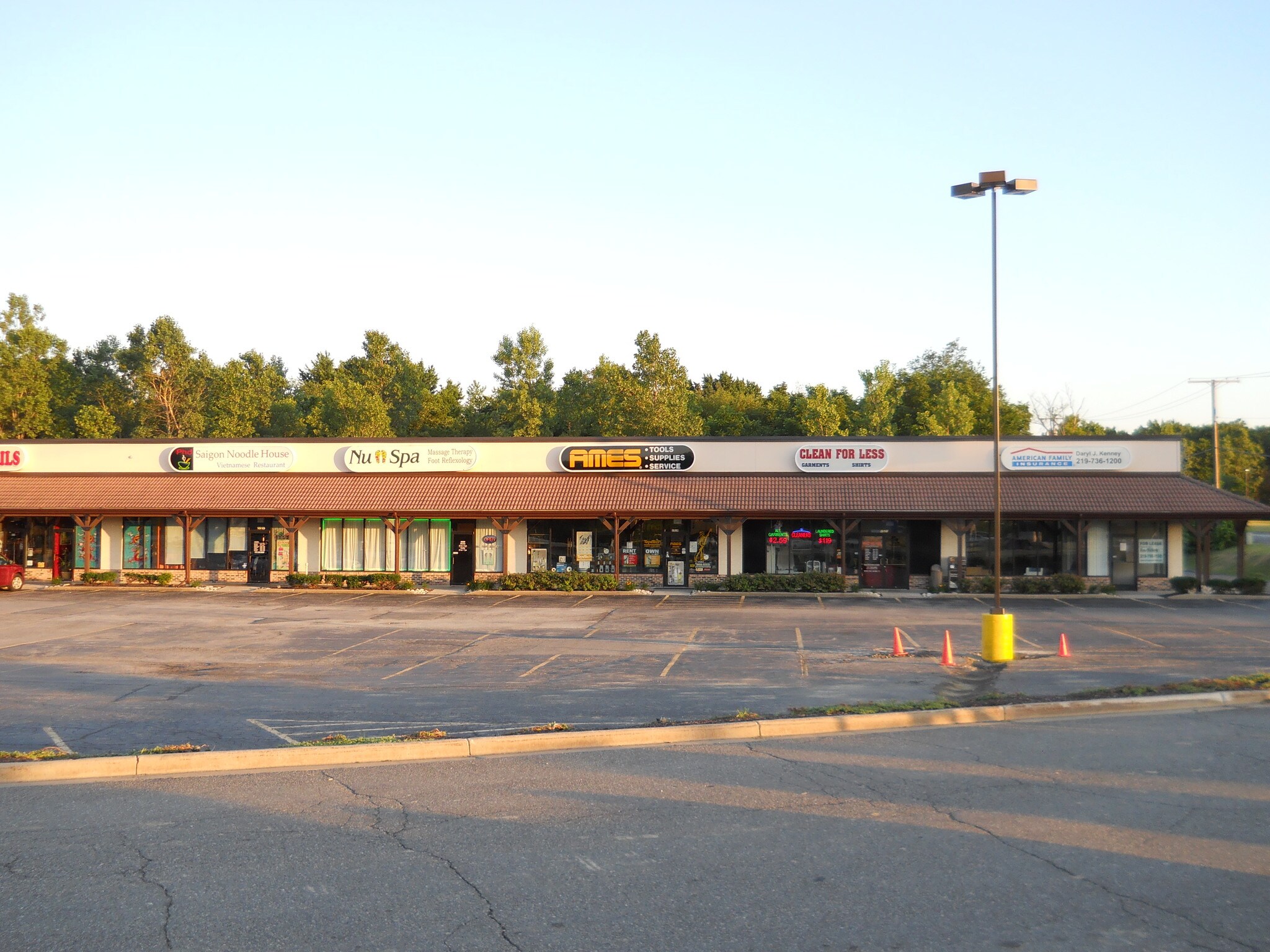 1501 81st Ave, Merrillville, IN for Rent