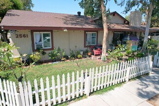 Anaheim, CA undefined - 2561 E Ward Ter