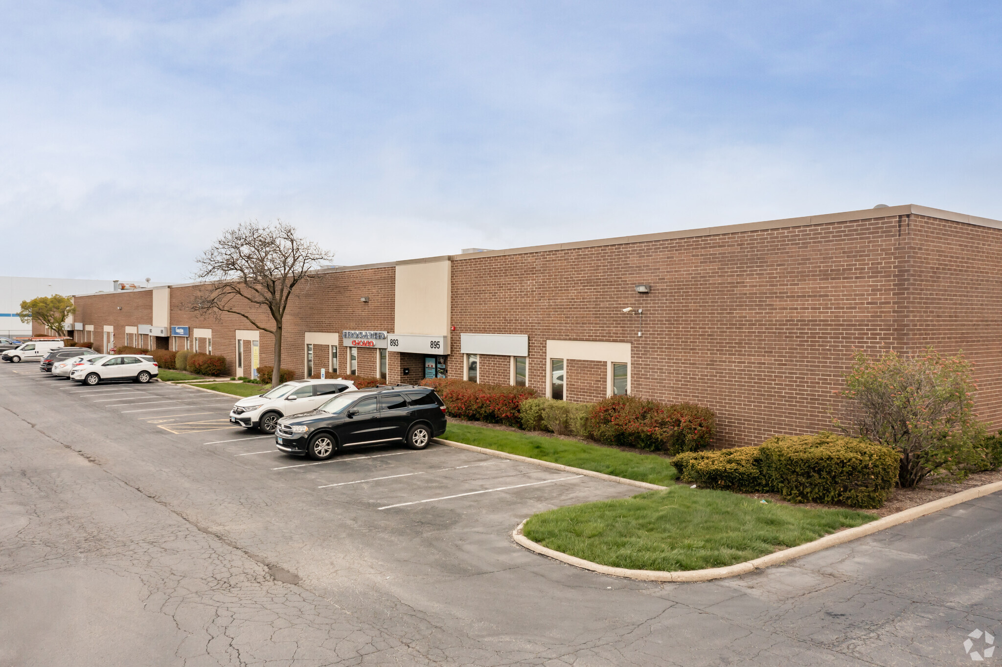 873-895 Cambridge Dr, Elk Grove Village, IL for Rent