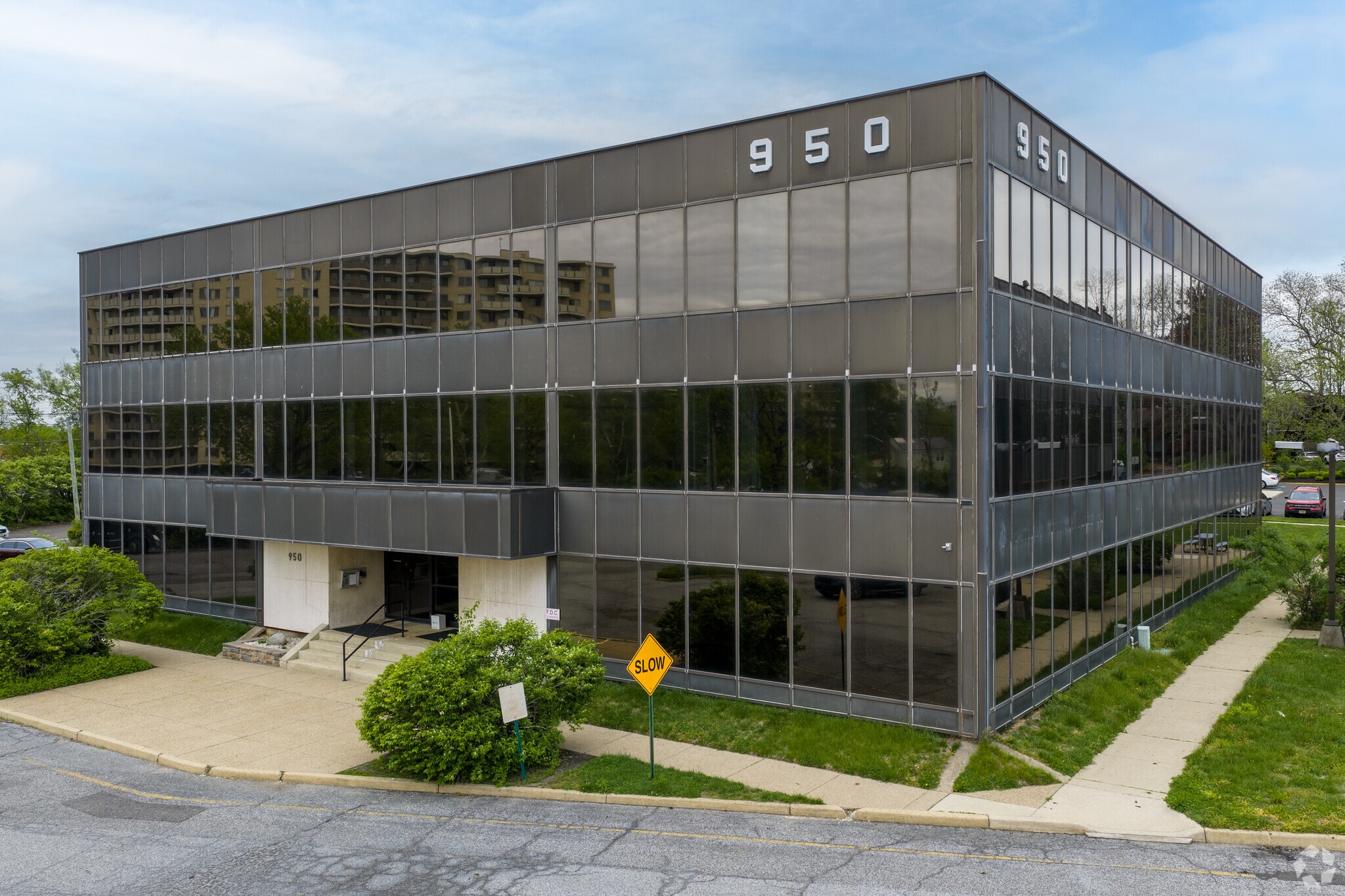 950 N Kings Hwy, Cherry Hill, NJ for Sale