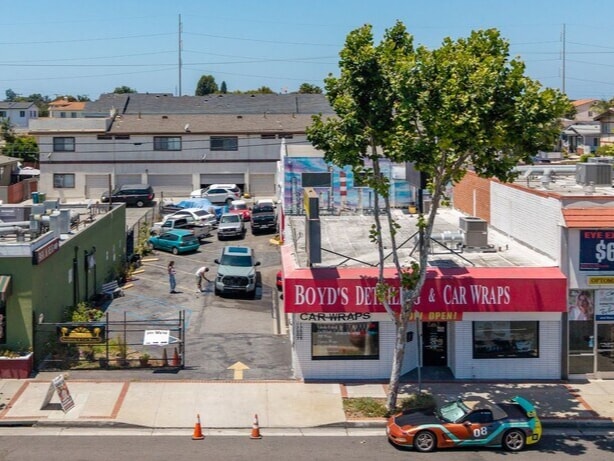 17007-17009 Hawthorne Blvd, Lawndale, CA for Sale