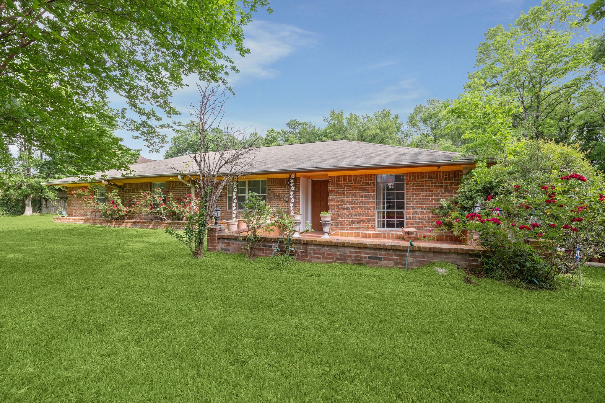 1631 Gault Rd, Houston, TX for Sale