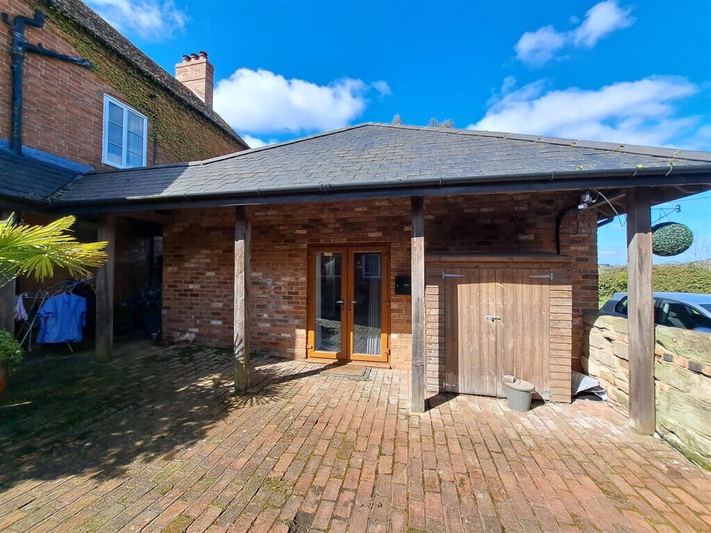 16 Old Milverton Rd, Leamington Spa, WAR for Rent