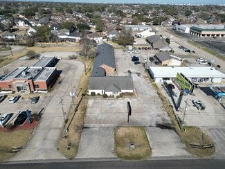 Nederland, TX Medical - 2100 Highway 365