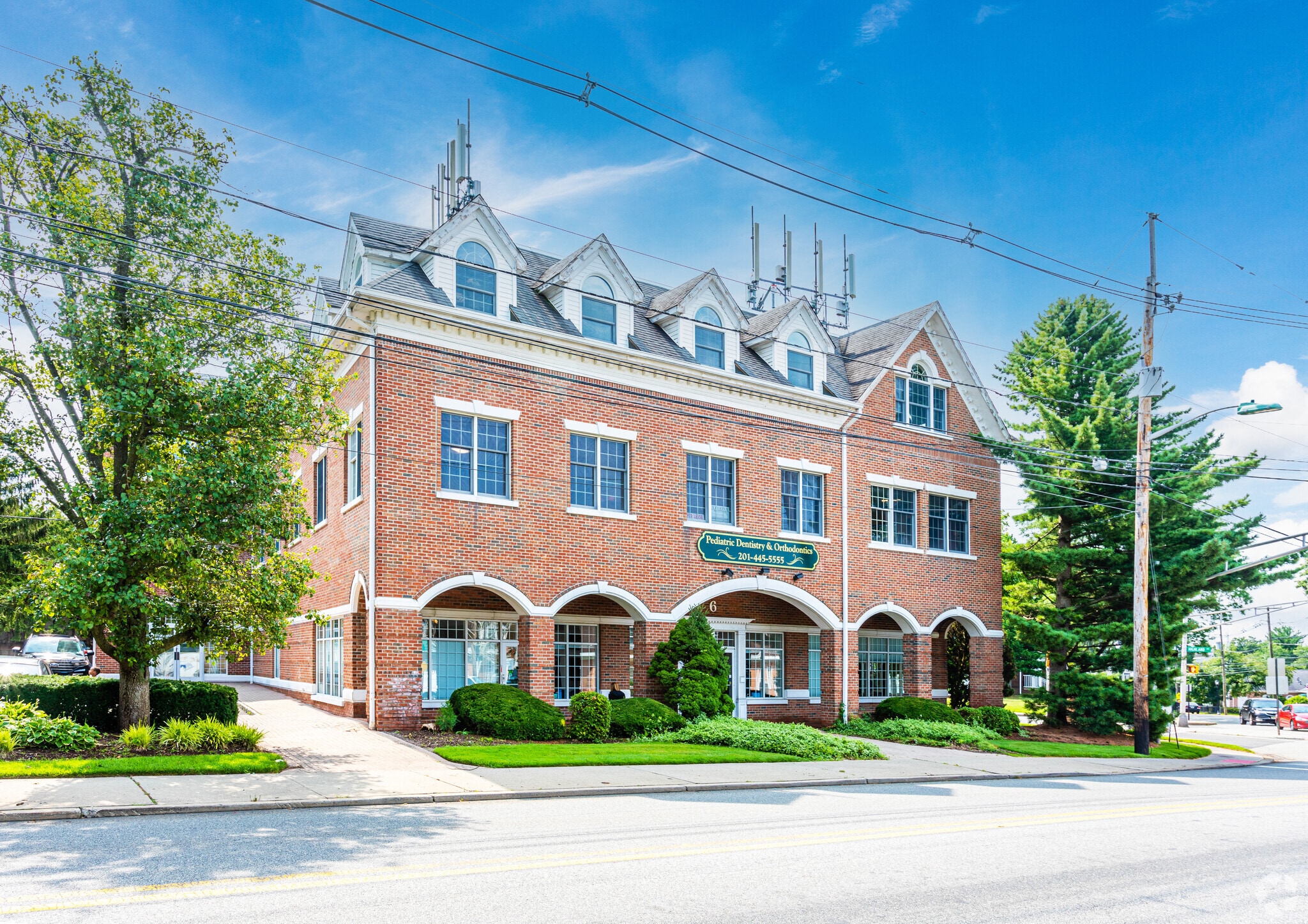 6 Prospect St Midland Park, NJ 07432 Office Property for Lease on