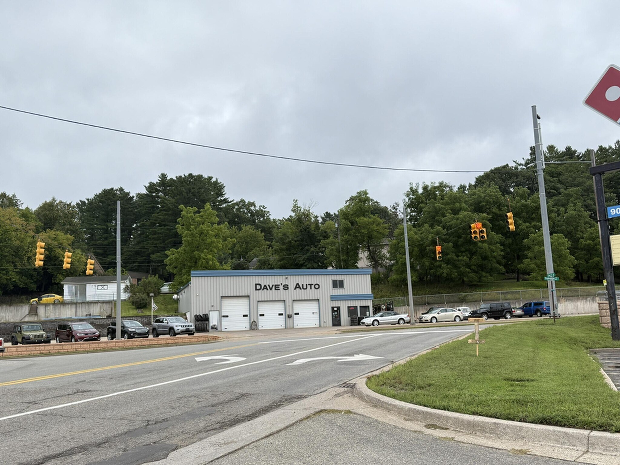 1137 S Stephenson Ave, Iron Mountain, MI for Sale