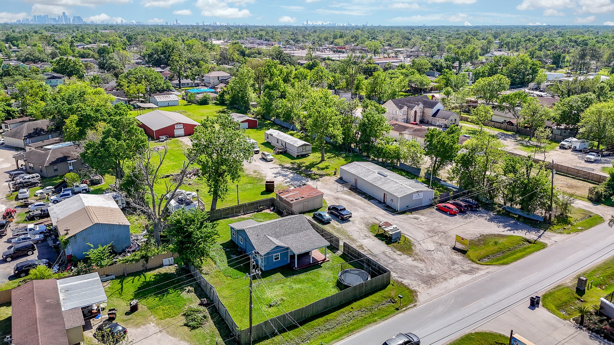 2206 Hartwick Rd, Houston, TX for Sale
