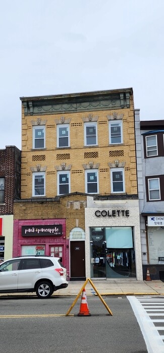 Palisades Park, NJ Storefront Retail/Residential - 326 Broad Ave Palisades Park, NJ Storefront Retail/Residential - 326 Broad Ave