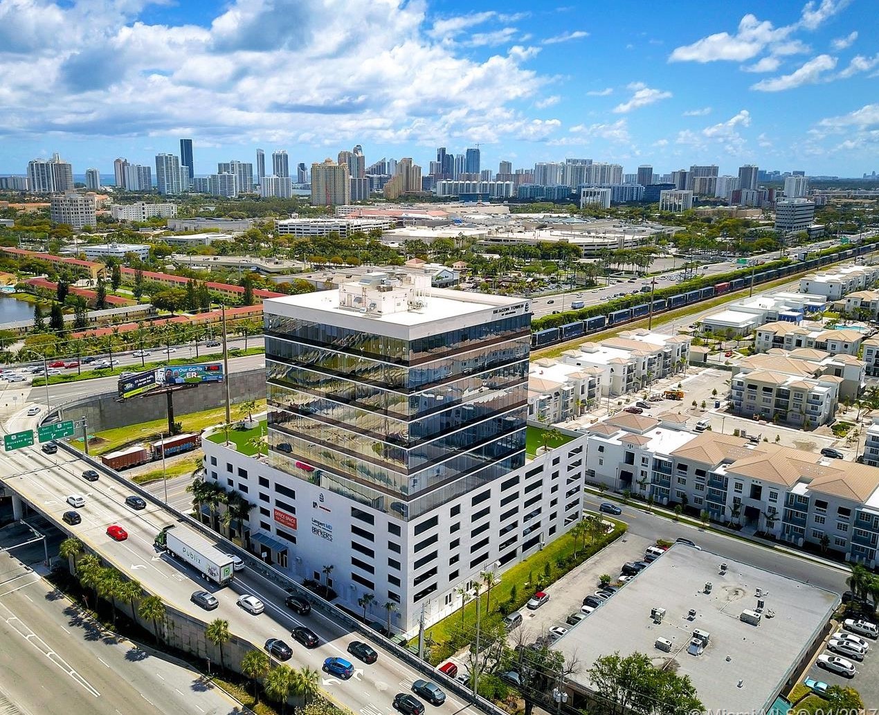 20200 W Dixie Hwy, Aventura, FL for Rent