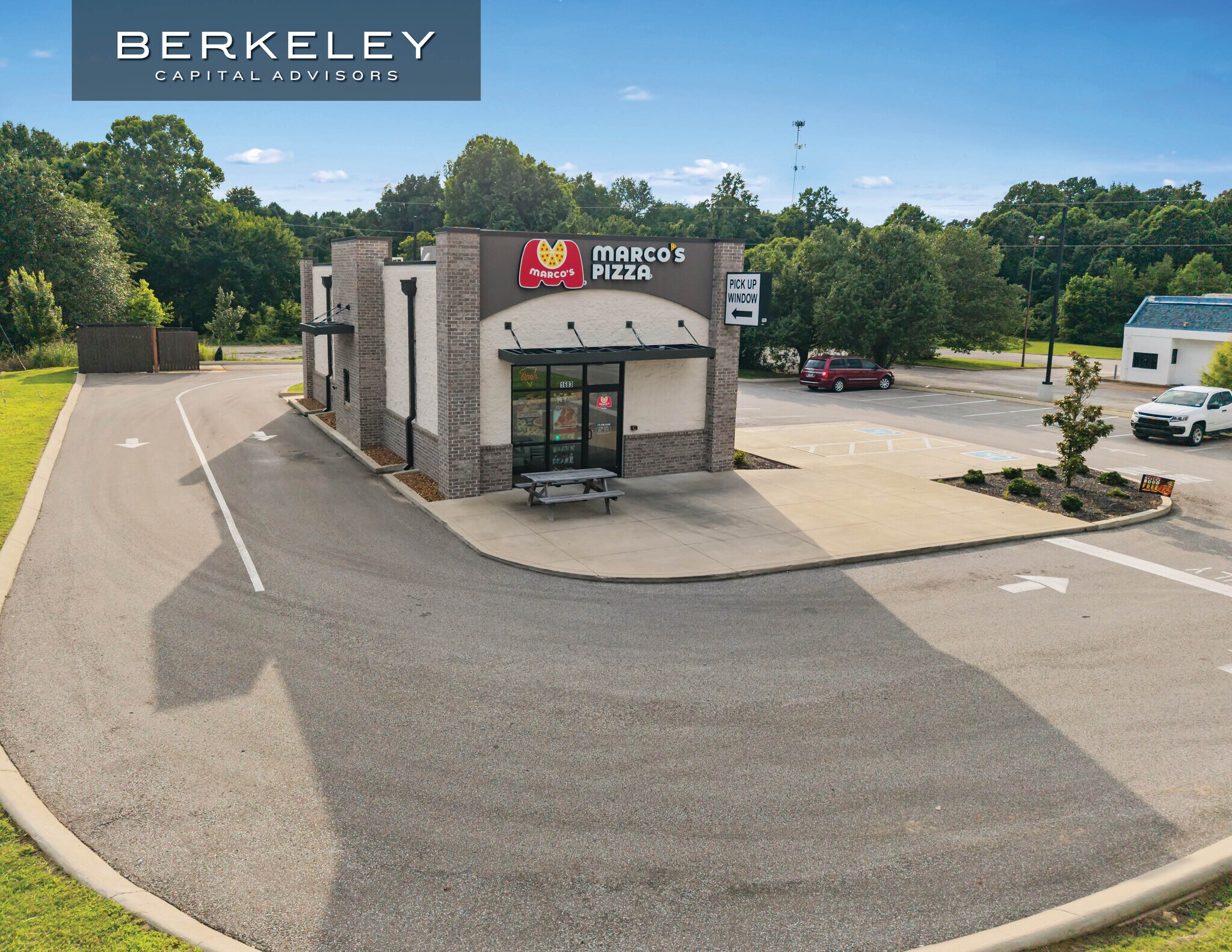 1683 S Highland Ave, Jackson, TN for Sale