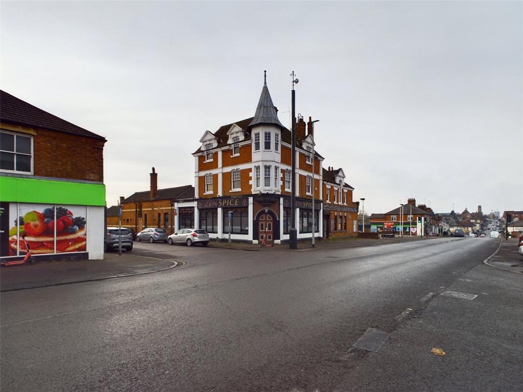 56 Stamford Rd, Kettering, NTH for Sale