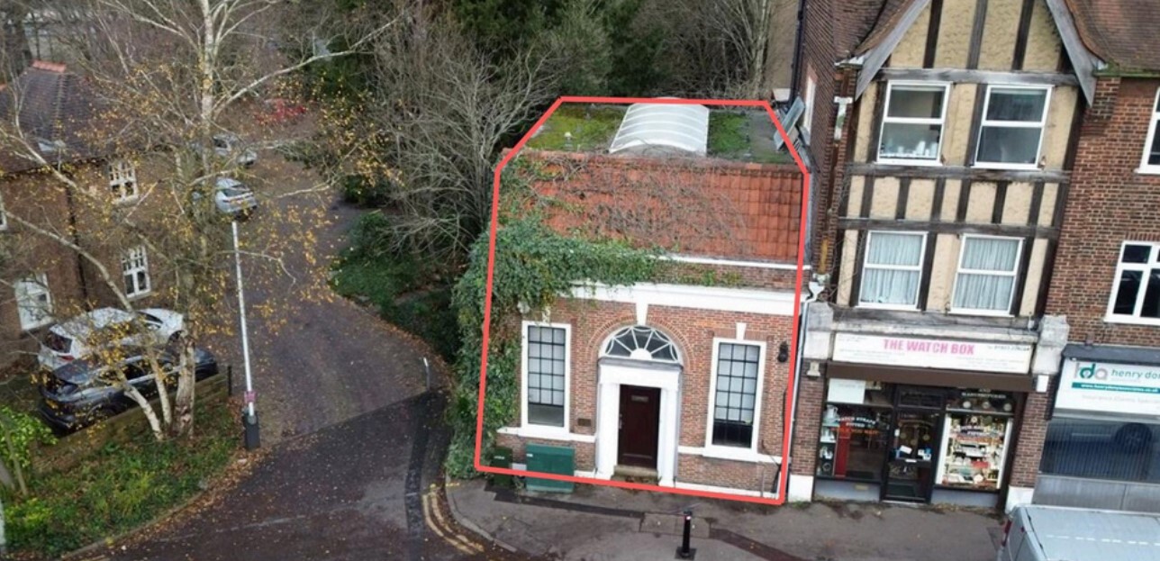 12 Ye Corner, Watford, HRT for Sale