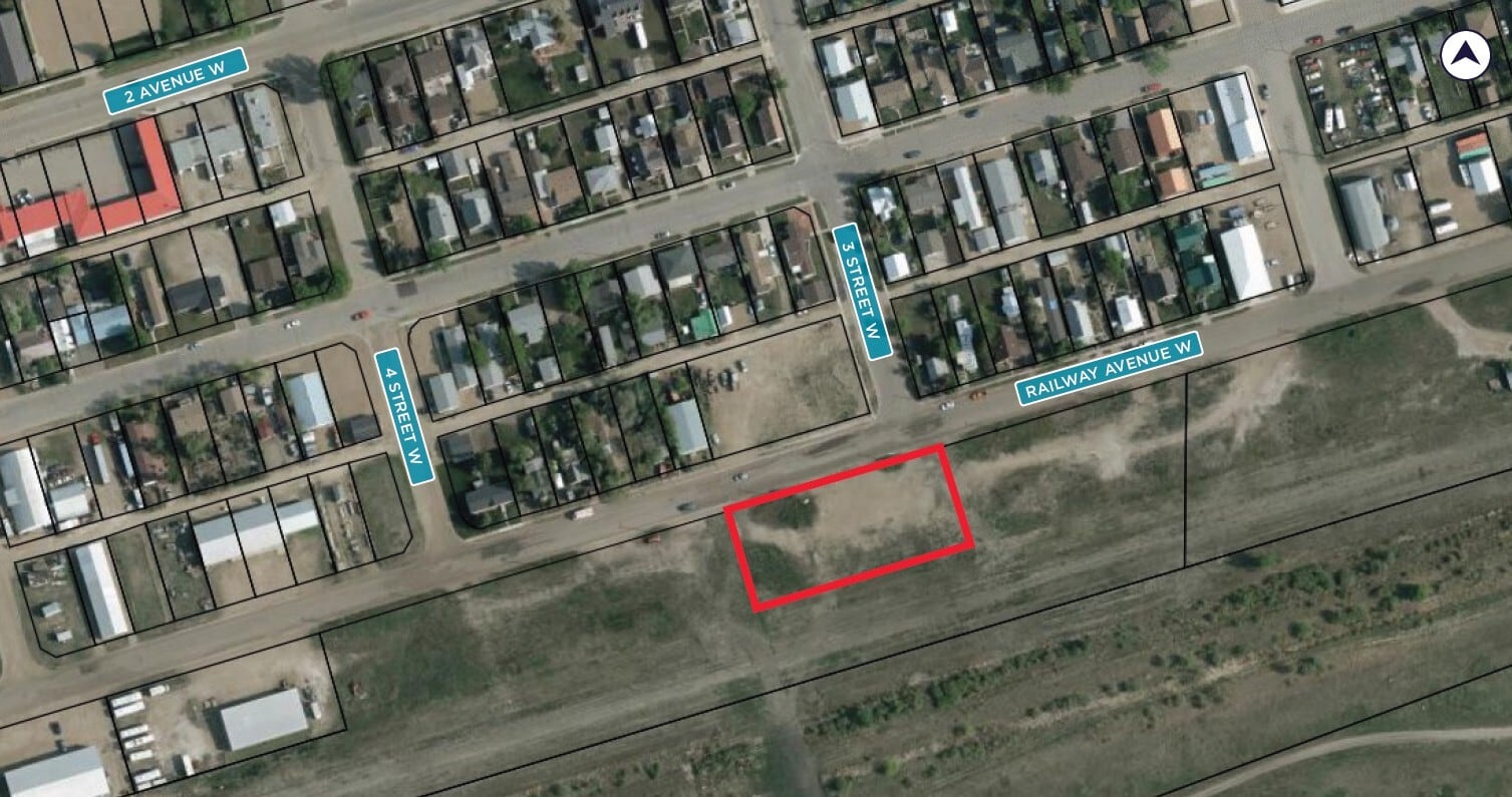 401 Railway Av W, Hanna, AB for Sale