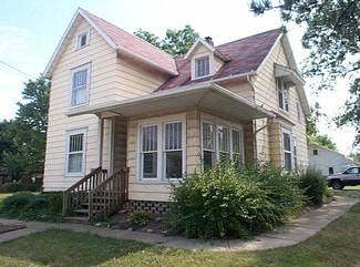 Green, OH Storefront Retail/Office - 4725 S Massillon Rd