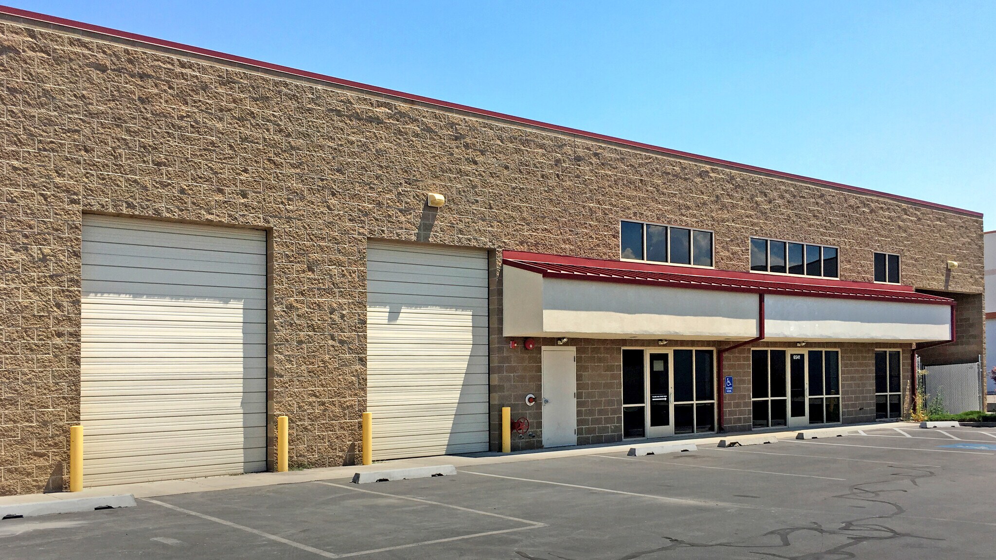 6531-6647 S Cottonwood St, Murray, UT for Rent