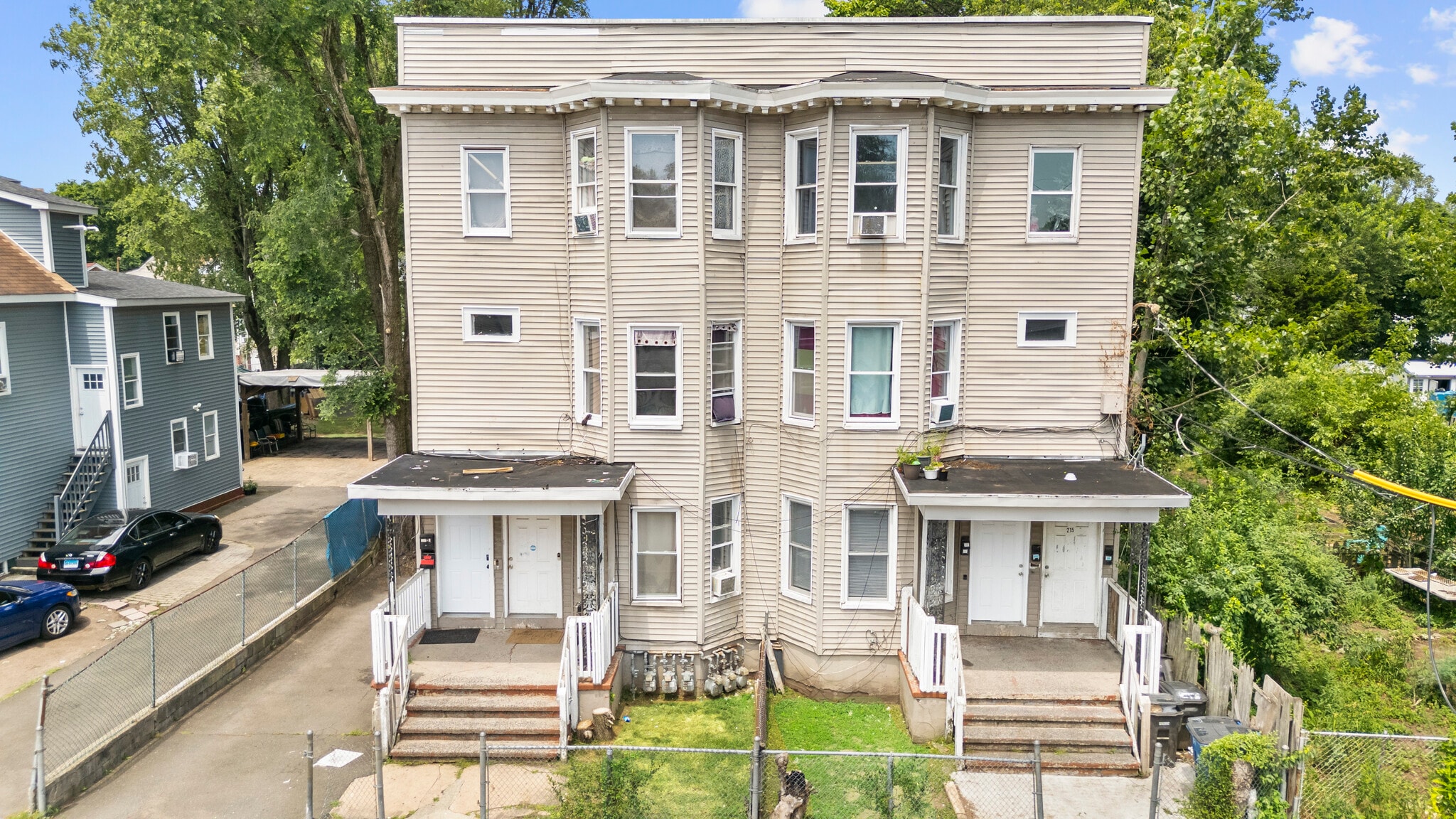 215 Rosette St, New Haven, CT for Sale