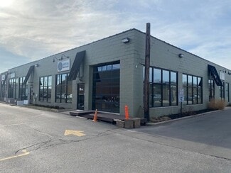 Birmingham, MI Office/Retail - 2121-2175 Cole St Birmingham, MI Office/Retail - 2121-2175 Cole St