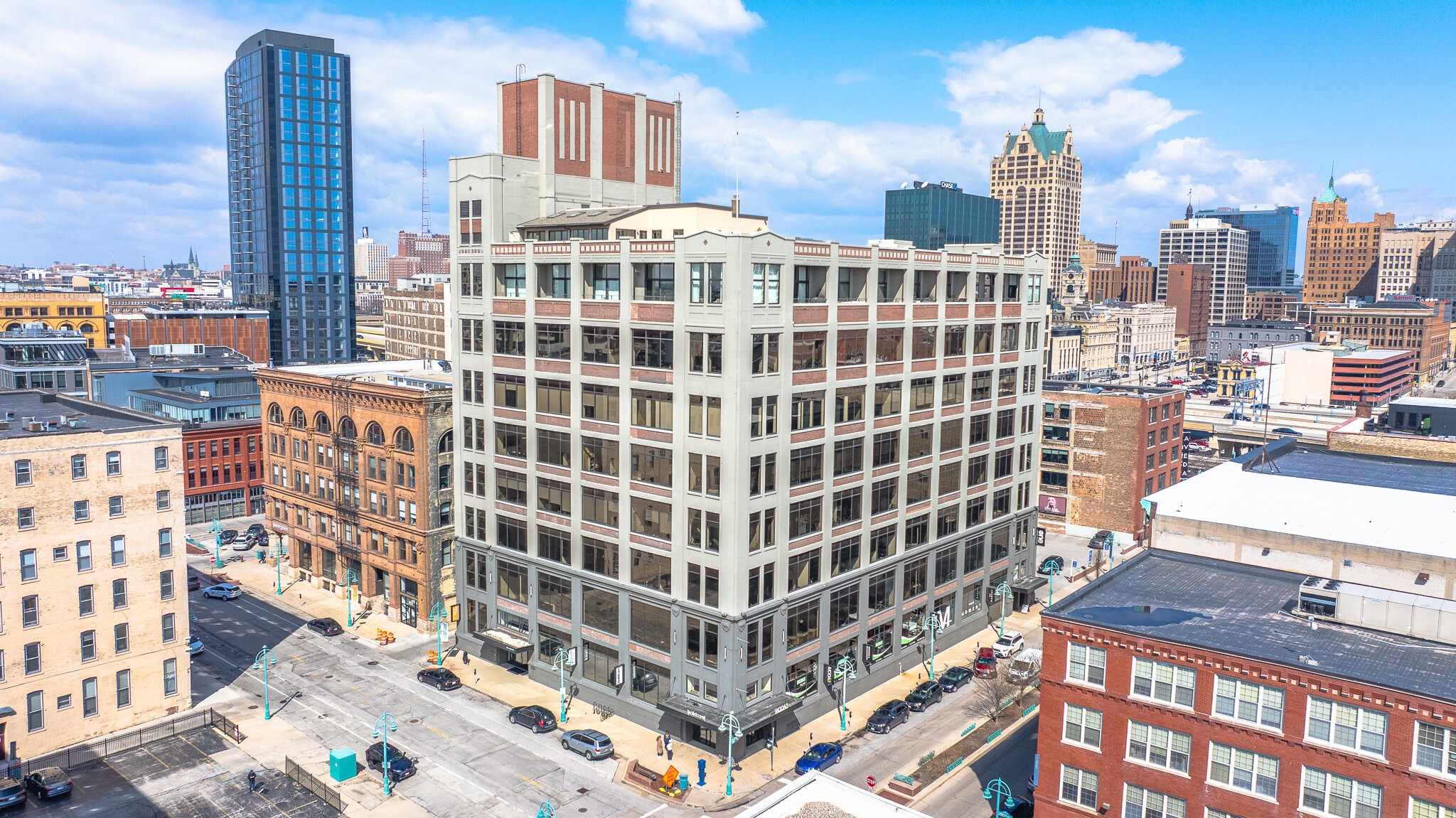 320 E Buffalo St, Milwaukee, WI for Rent