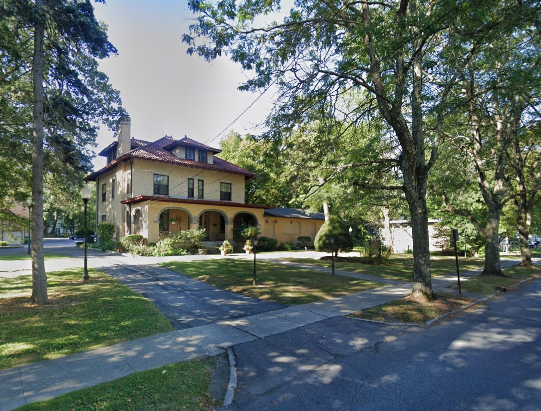 110 Fulton Ave, Poughkeepsie, NY for Sale