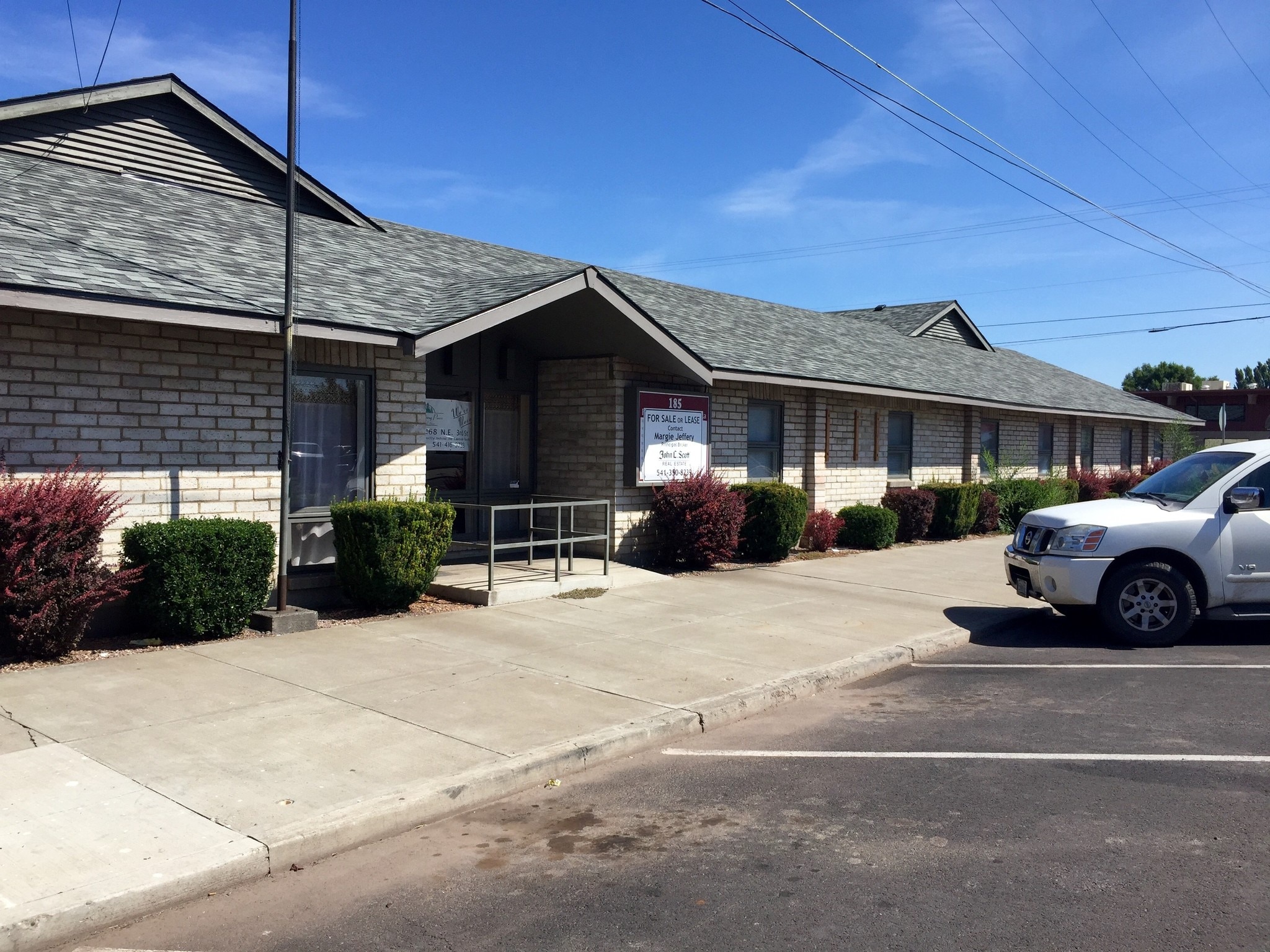 185 NE 4th St, Prineville, OR for Rent