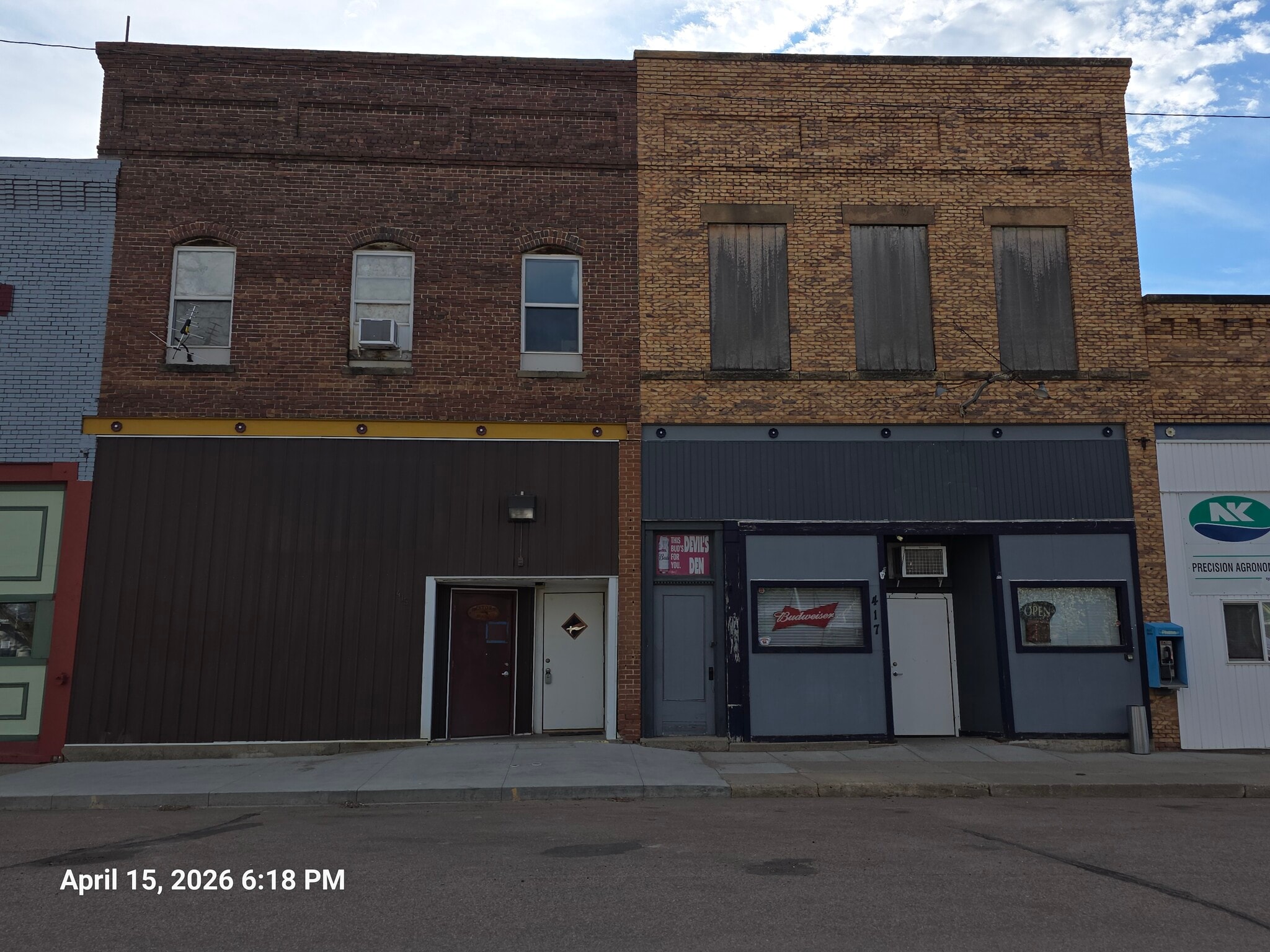 417 Saint James Ave, Wynot, NE for Sale