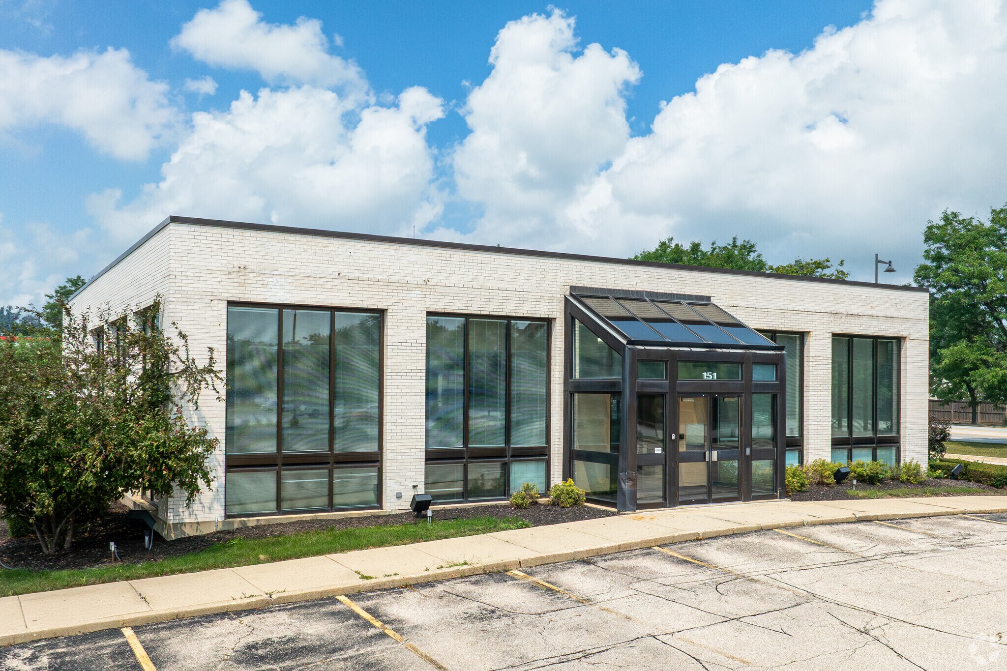 151 E Irving Park Rd, Streamwood, IL for Sale