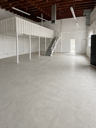 Los Angeles, CA Retail - 1259 S La Brea Ave