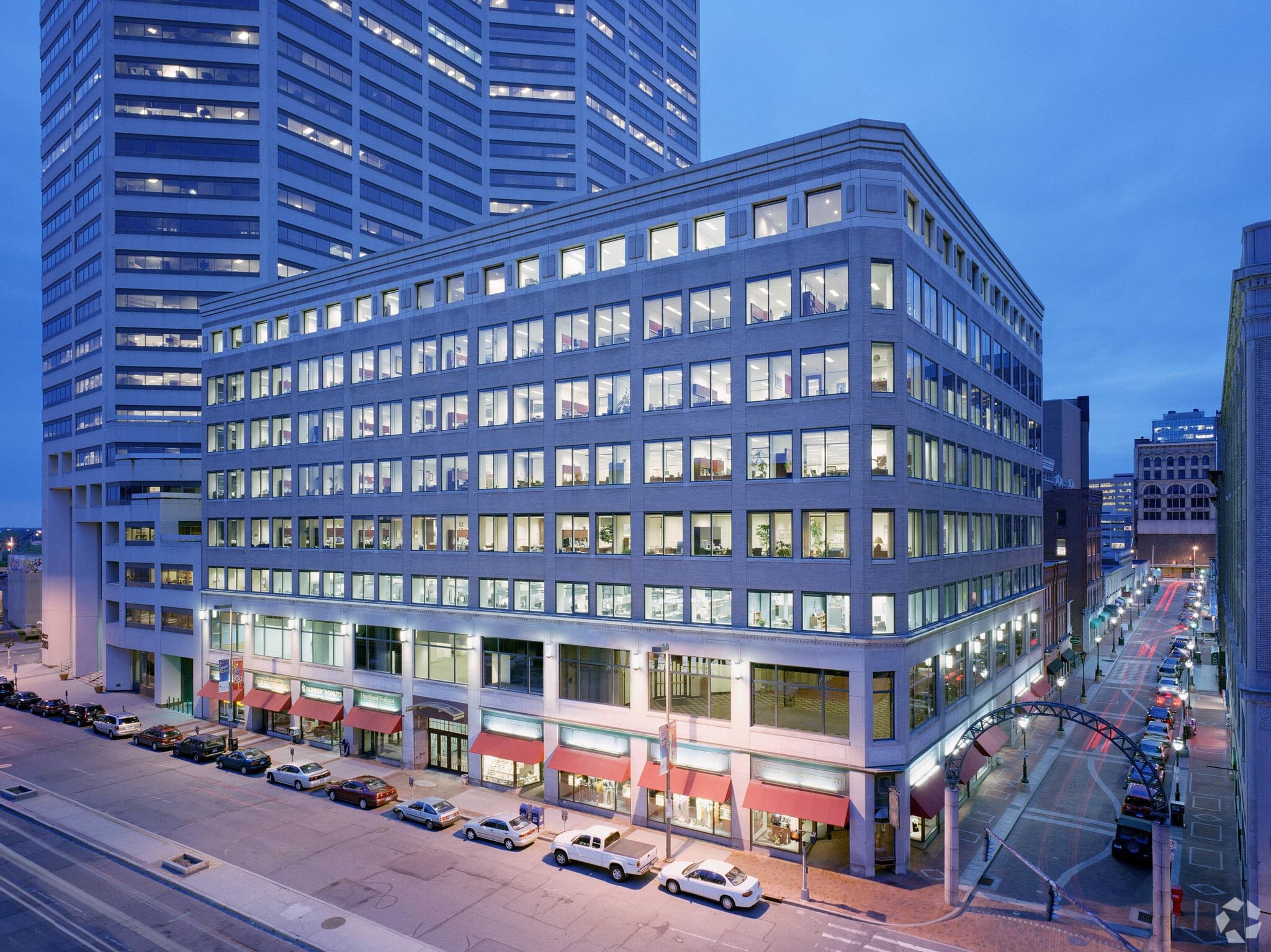 242 Trumbull St, Hartford, CT for Rent