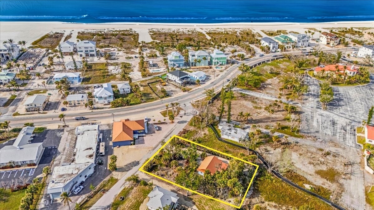 105 Mound Rd, Fort Myers Beach, FL for Sale